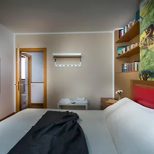 Casa Nel Rustico Foresteria Lombarda , Misinto Italia